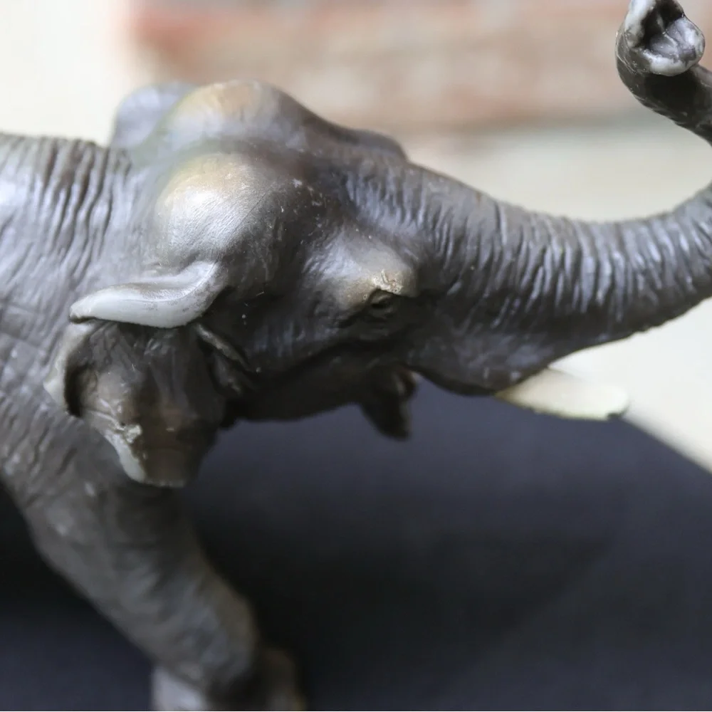 Schleich elephant figure d-73508‎ retired 1997